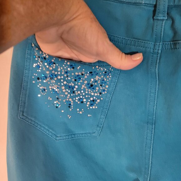 Dream Jeannes by Quacker Factory Women's Pull On Stretch Jeans Size MT Turquoise - Picture 10 of 13